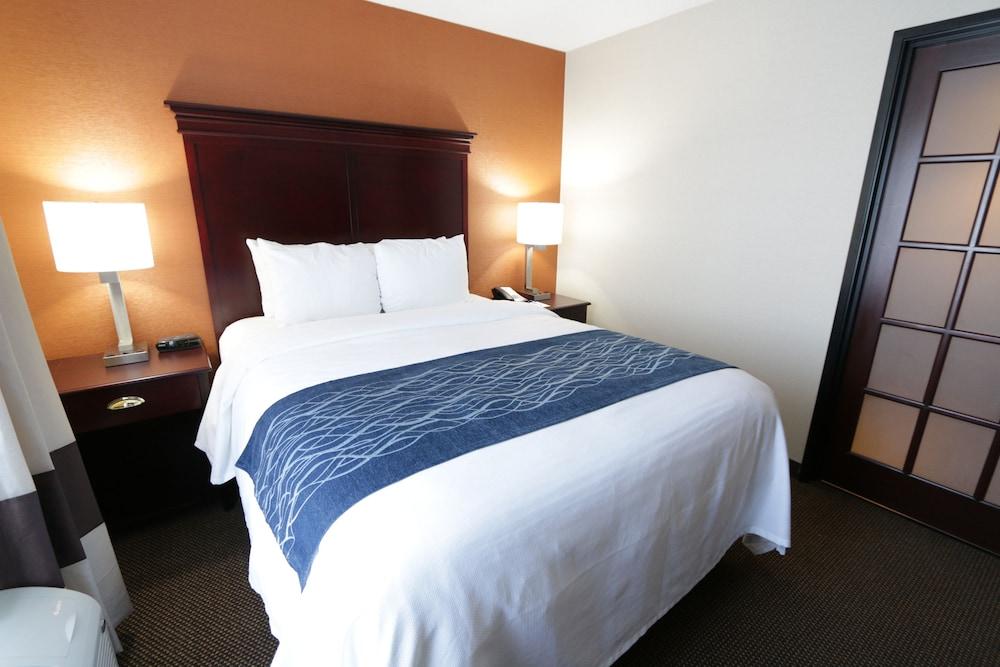 Comfort Inn & Suites Hutchinson Εξωτερικό φωτογραφία